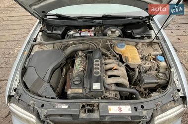 Седан Audi A4 1997 в Люботине