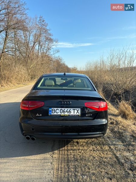 Седан Audi A4 2013 в Бобрке