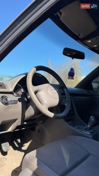 Универсал Audi A4 2002 в Глевахе