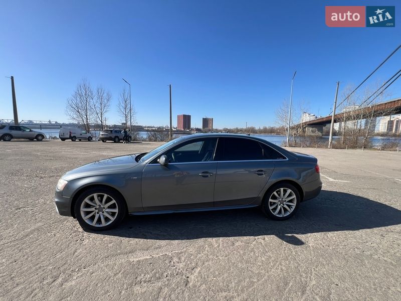 Седан Audi A4 2014 в Киеве