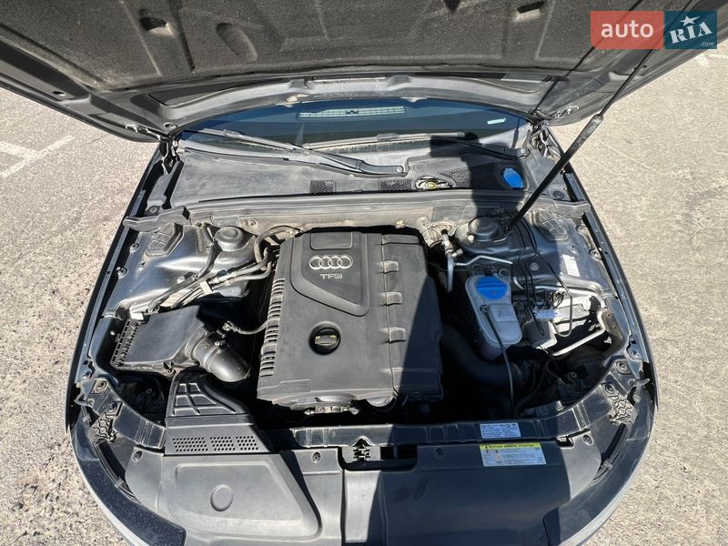 Седан Audi A4 2014 в Киеве