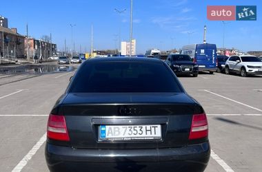 Седан Audi A4 2000 в Виннице