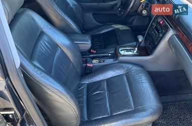 Седан Audi A4 2000 в Виннице