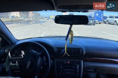 Седан Audi A4 2000 в Виннице