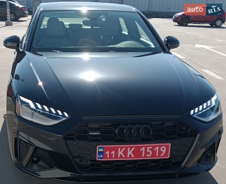 Седан Audi A4 2023 в Киеве