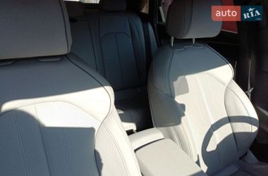 Седан Audi A4 2023 в Киеве