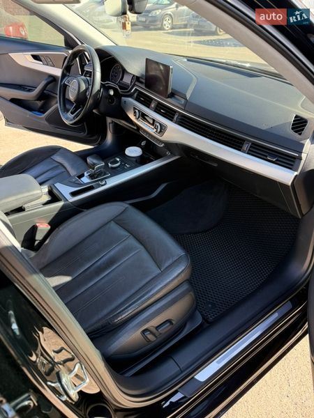 Седан Audi A4 2016 в Сумах