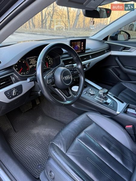 Седан Audi A4 2016 в Сумах