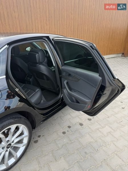 Седан Audi A4 2019 в Одесі