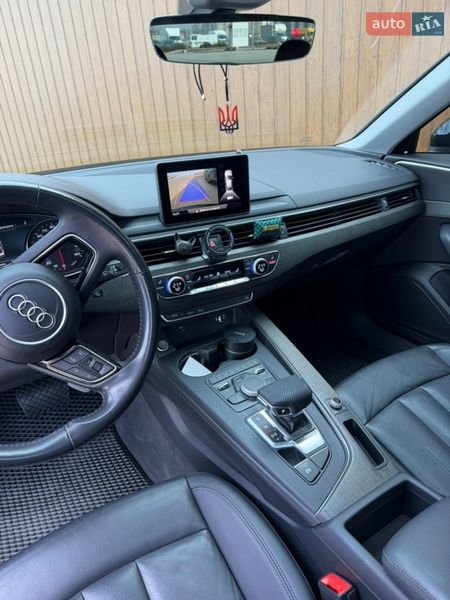 Седан Audi A4 2019 в Одесі