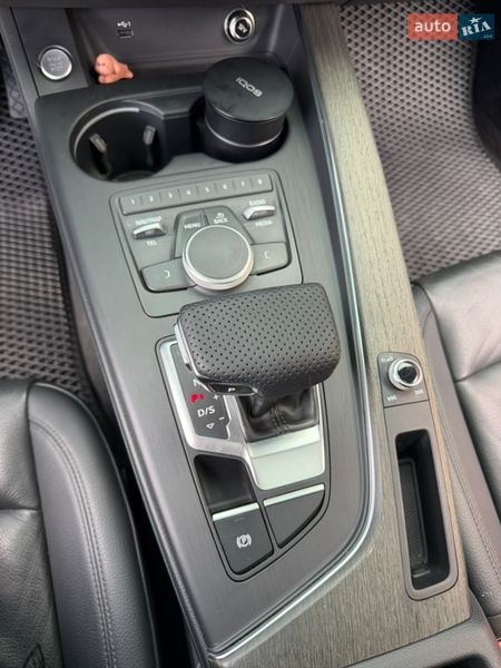 Седан Audi A4 2019 в Одесі
