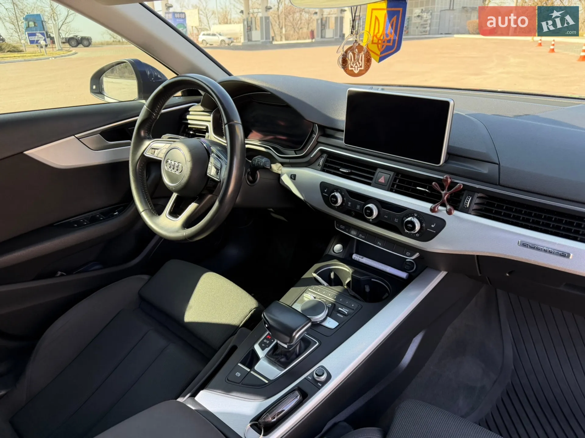 2017 Audi A4 - мініатюра 4