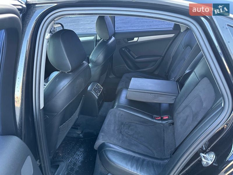 Седан Audi A4 2014 в Киеве