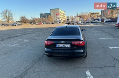 Седан Audi A4 2014 в Киеве