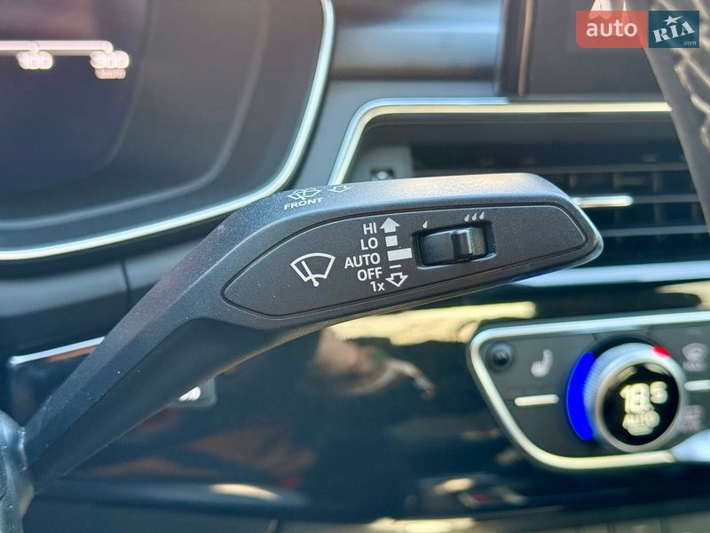 Седан Audi A4 2021 в Харькове