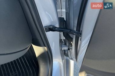 Седан Audi A4 2015 в Львове