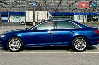 Седан Audi A4 2016 в Львові