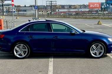 Седан Audi A4 2016 в Львові