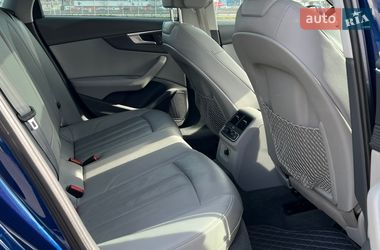 Седан Audi A4 2016 в Львові