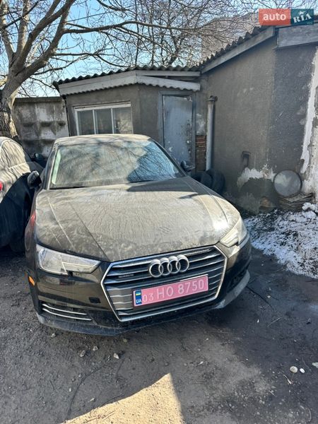 Седан Audi A4 2017 в Хмельницькому