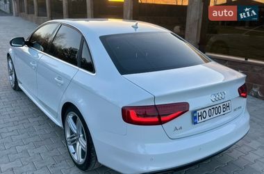 Седан Audi A4 2015 в Тернополе