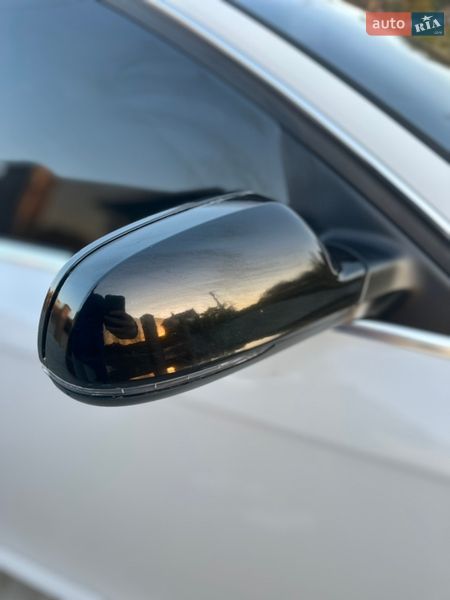 Седан Audi A4 2015 в Тернополе