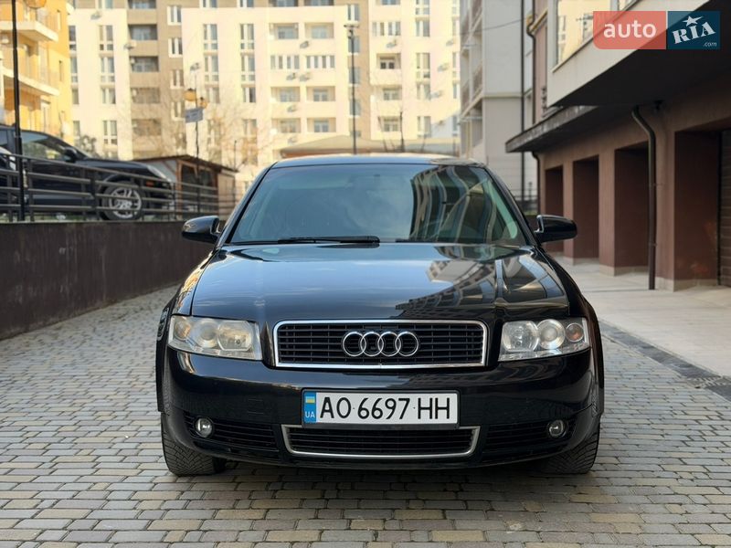 Седан Audi A4 2001 в Ужгороде