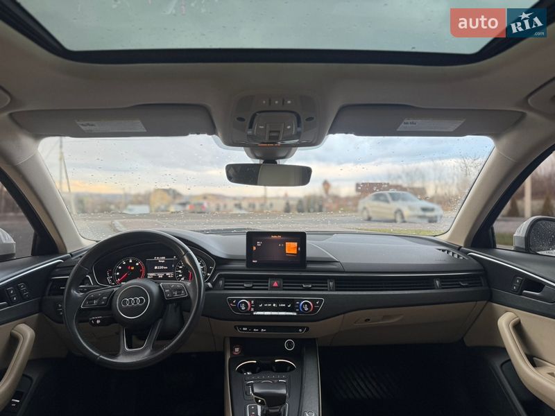 Седан Audi A4 2017 в Львове