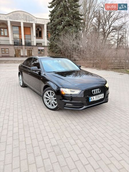 Седан Audi A4 2015 в Запорожье
