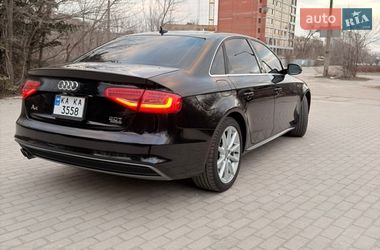 Седан Audi A4 2015 в Запорожье