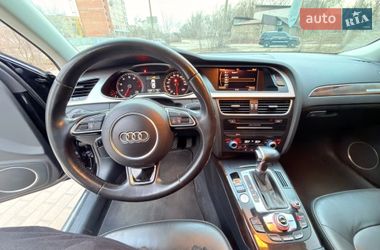 Седан Audi A4 2015 в Запорожье