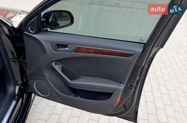 Седан Audi A4 2015 в Запорожье