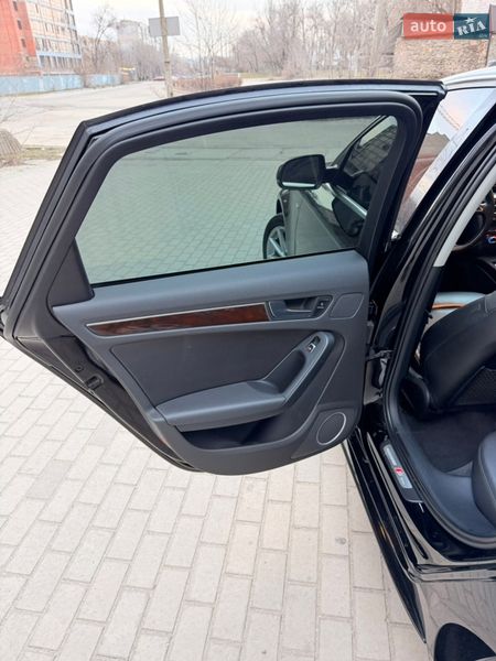 Седан Audi A4 2015 в Запорожье