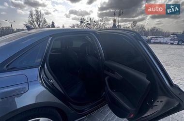 Седан Audi A4 2022 в Харькове