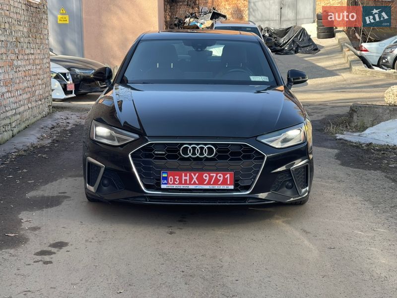 Седан Audi A4 2021 в Ровно