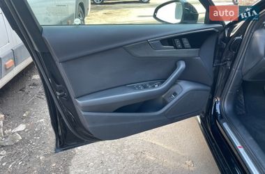 Седан Audi A4 2021 в Ровно