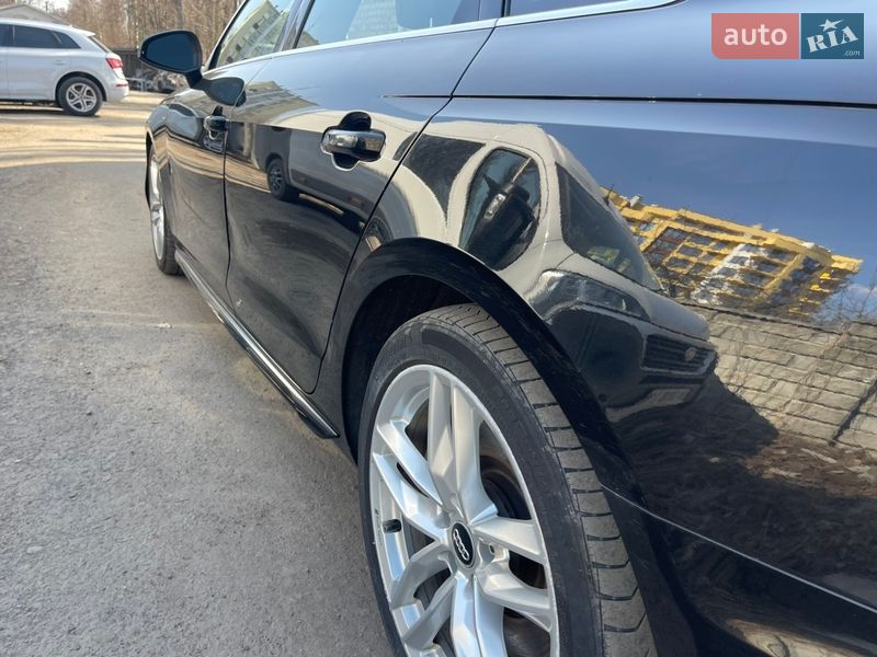 Седан Audi A4 2021 в Ровно