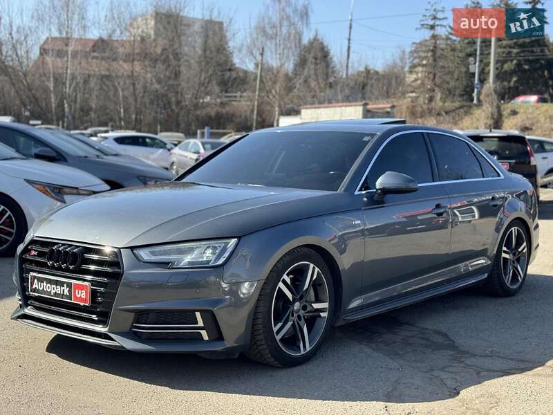 Audi A4 2017