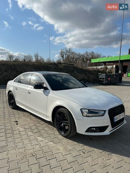 Седан Audi A4 2013 в Ирпене
