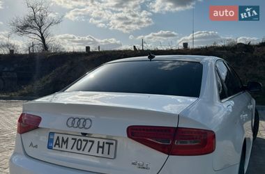 Седан Audi A4 2013 в Ирпене