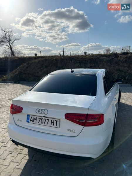 Седан Audi A4 2013 в Ирпене