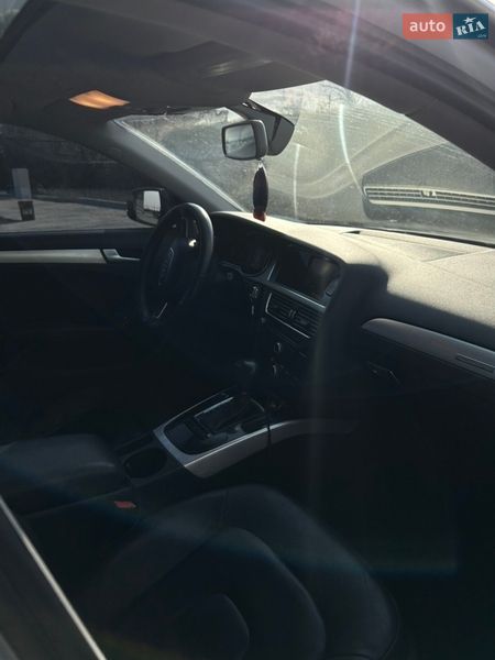 Седан Audi A4 2013 в Ирпене