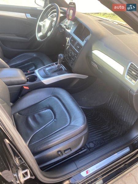 Седан Audi A4 2011 в Галиче