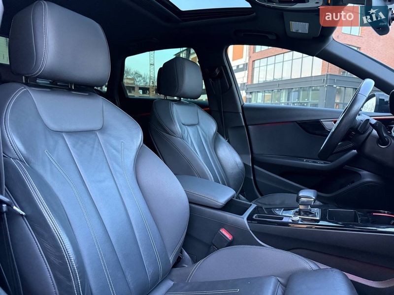 Седан Audi A4 2021 в Коломые