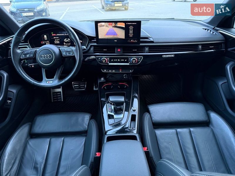 Седан Audi A4 2021 в Коломые