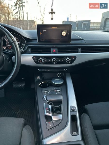 Универсал Audi A4 2016 в Виннице