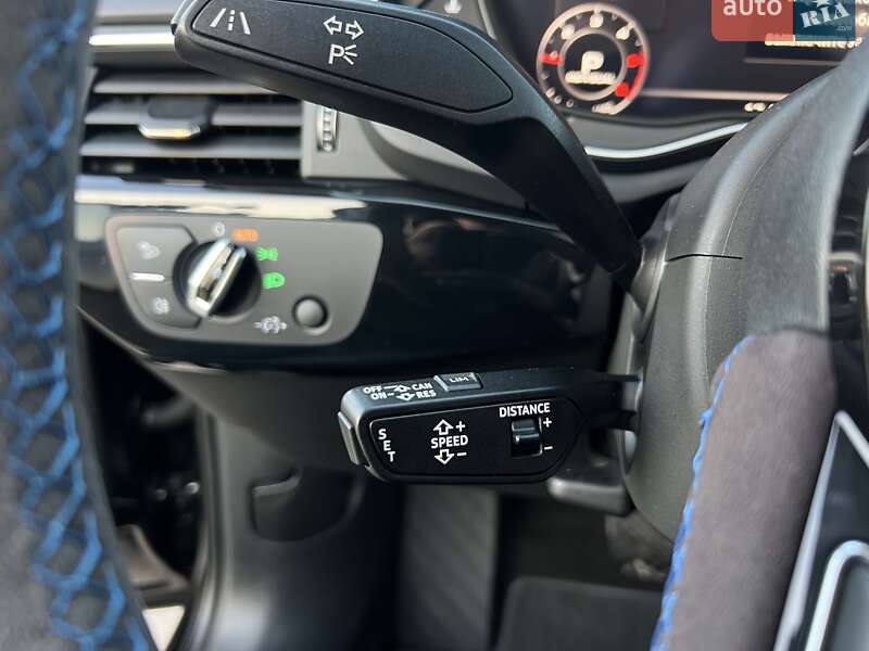 Універсал Audi A4 2016 в Дрогобичі