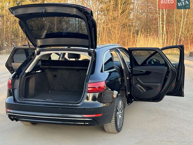 Універсал Audi A4 2016 в Дрогобичі