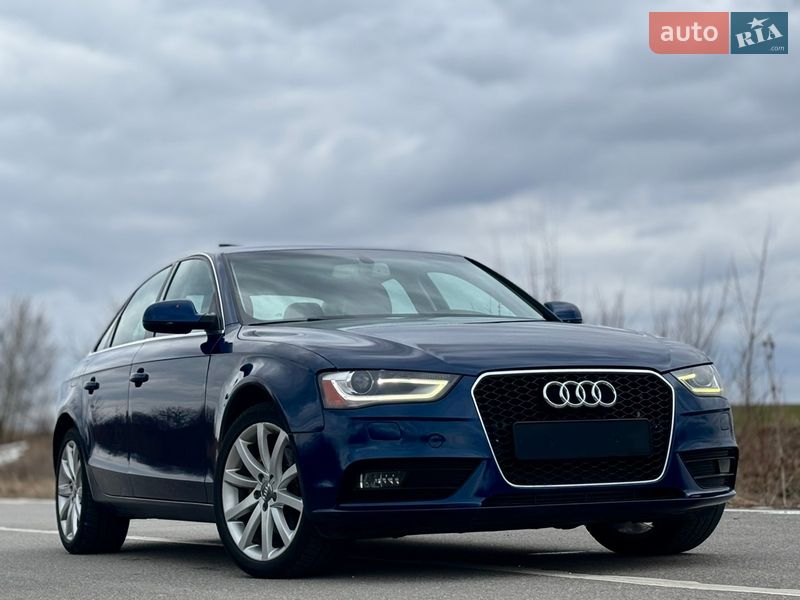 Седан Audi A4 2012 в Тернополі