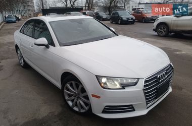 Седан Audi A4 2016 в Киеве